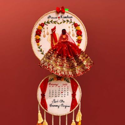 Embroidery hoop with Tassels