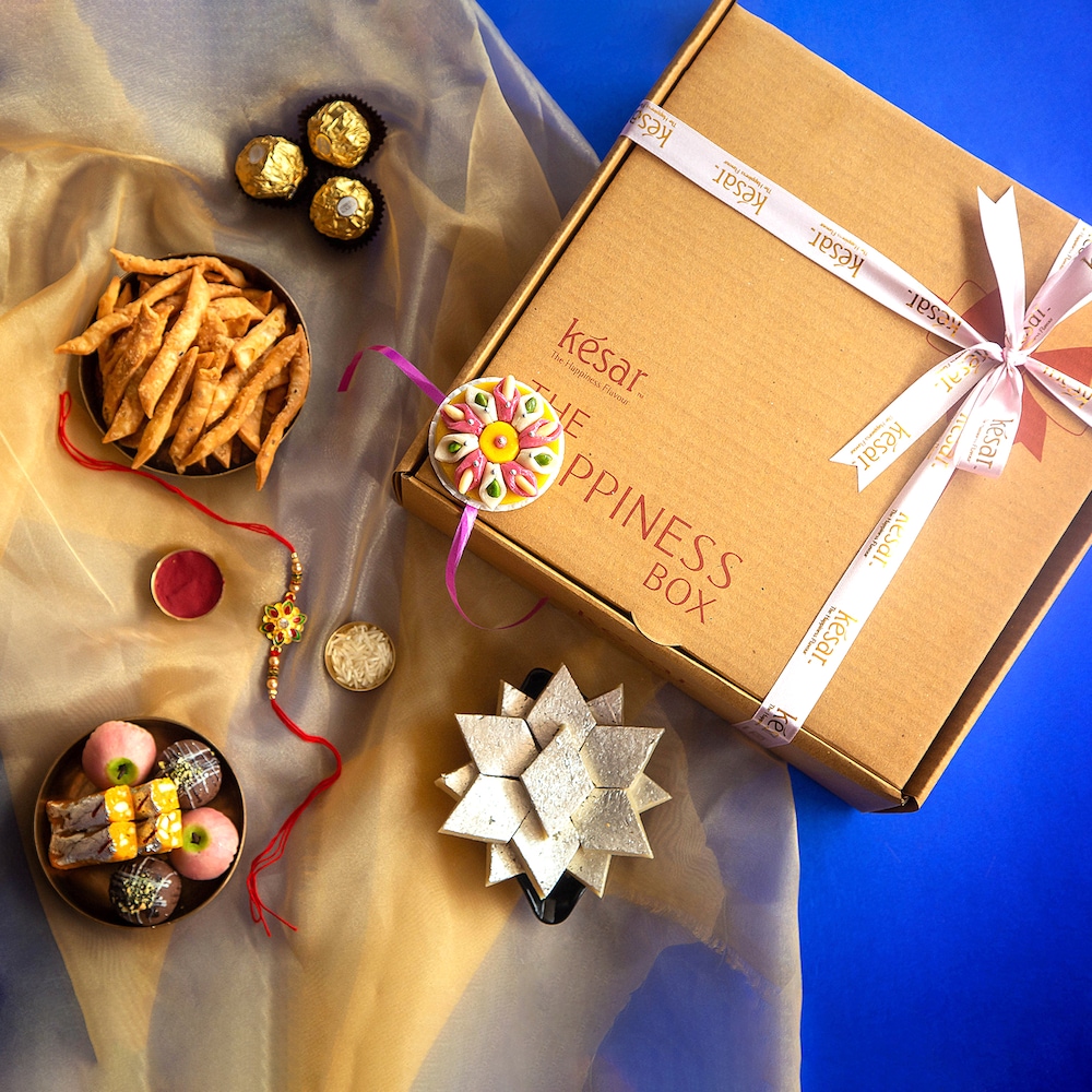  Rakhi With Mix Combo